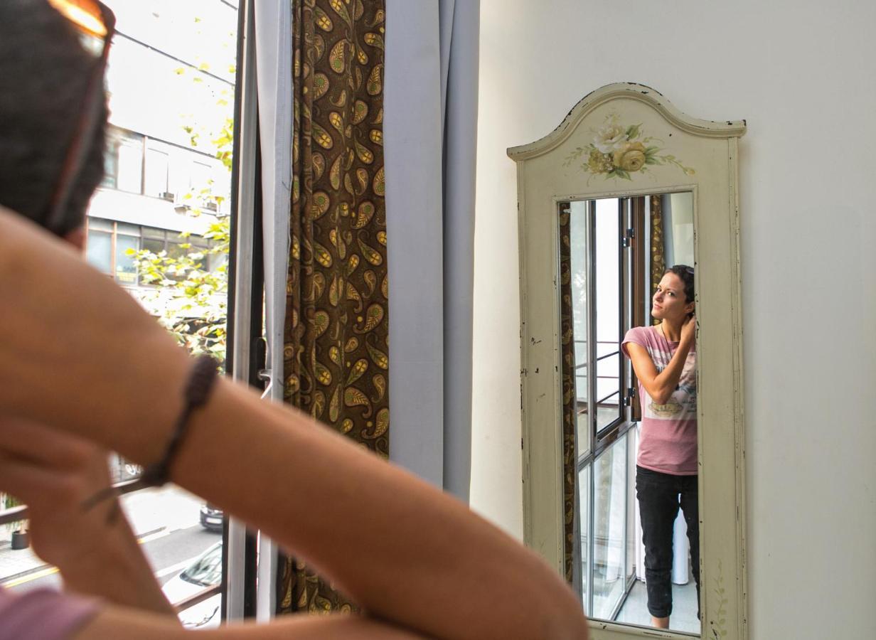 Pars Tailor'S Hostel Barcelona Bagian luar foto