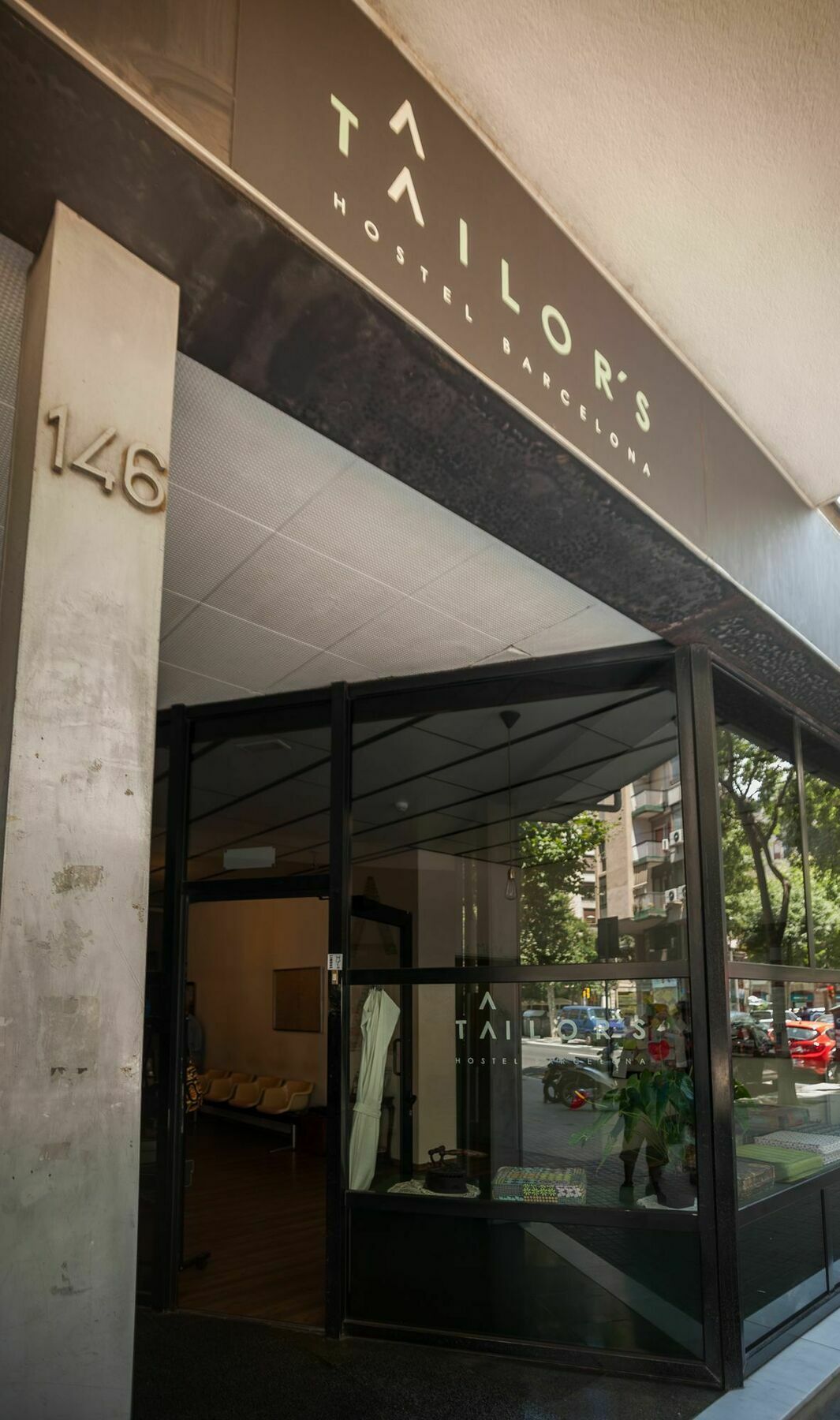 Pars Tailor'S Hostel Barcelona Bagian luar foto